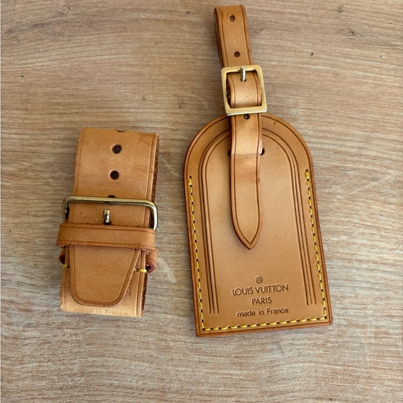 Authentic Louis Vuitton id tag and strap - Picture 1 of 2